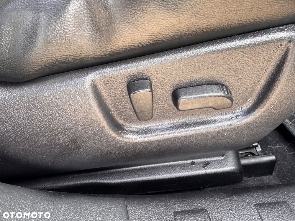 Nissan X-Trail 2.0 dCi 4x4 DPF Automatik Platinum - 19