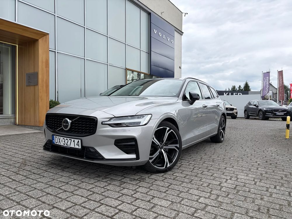 Volvo V60 B4 B Plus Dark - 2