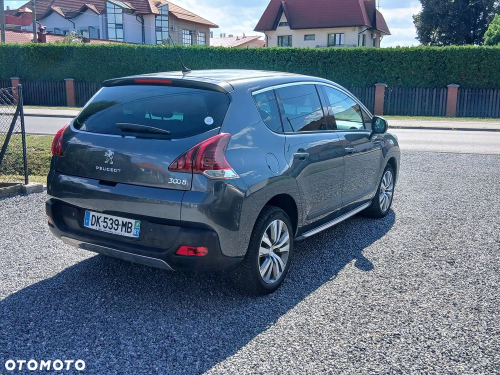 Peugeot 3008 HDi FAP 115 Style - 4