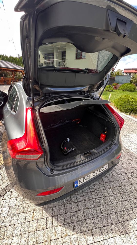 Volvo V40 D2 Momentum - 9