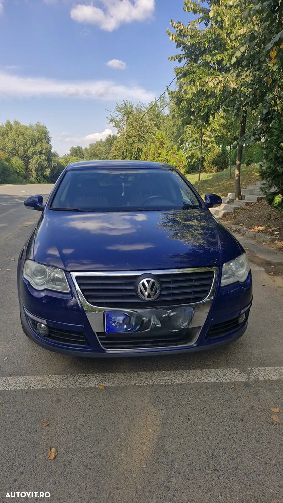 Volkswagen Passat 2.0 TDI BlueMotion Technology DPF Comfortline - 2