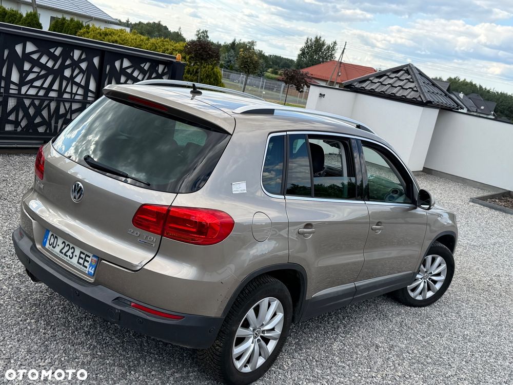 Volkswagen Tiguan 2.0 TDI DPF BlueMotion Technology Exclusive - 14