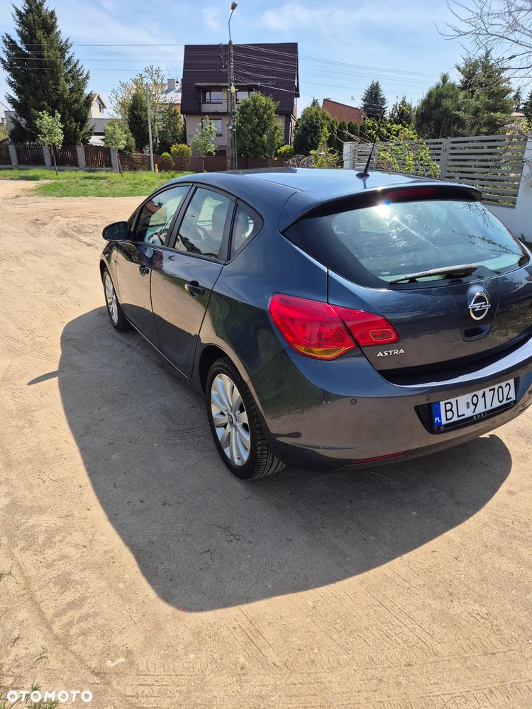 Opel Astra 1.6 Edition - 6