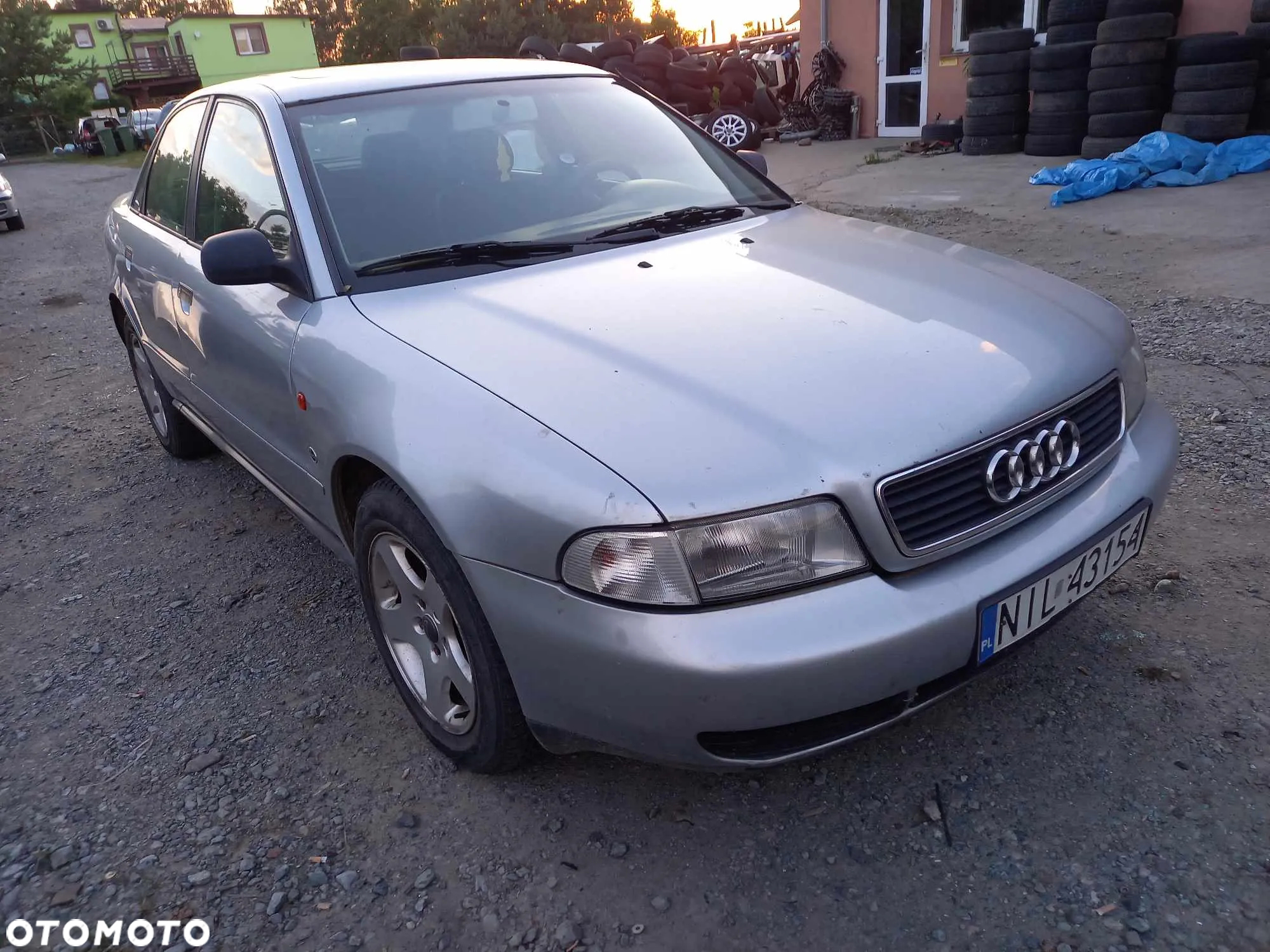 Na części Audi A4 B5 Sedan 1.6 Manual 101 KM 1995-98 LY7M - 2
