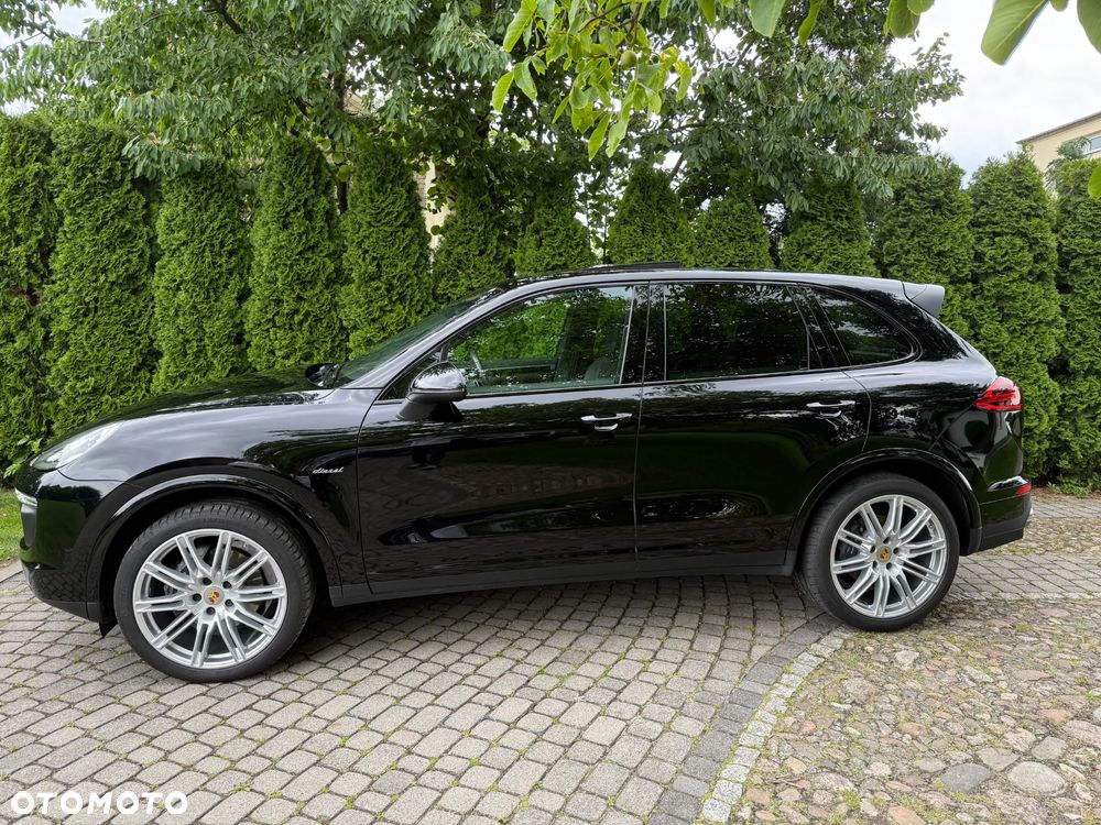 Porsche Cayenne - 6