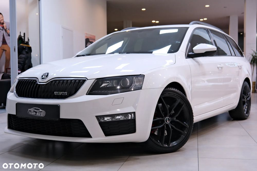Skoda Octavia 2.0 TDI SCR RS DSG - 12
