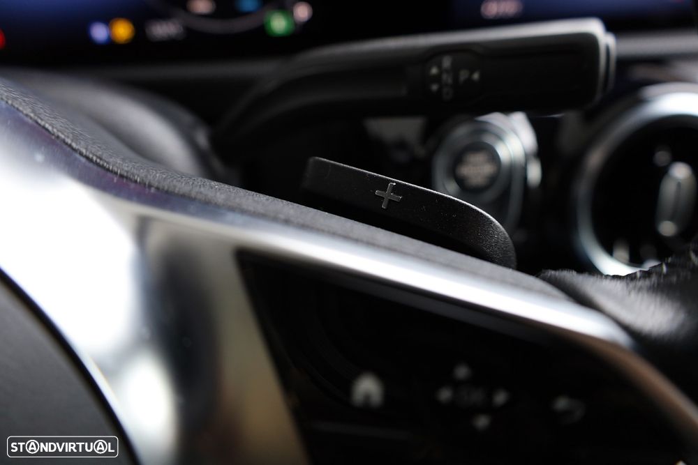 Mercedes-Benz A 200 Progressive Aut. - 32