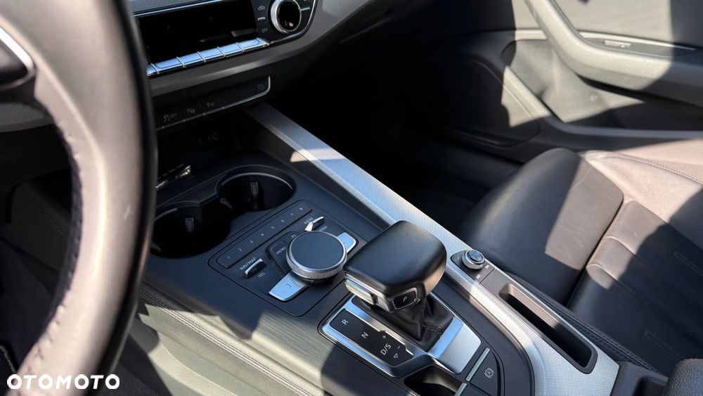 Audi A4 Avant - 13