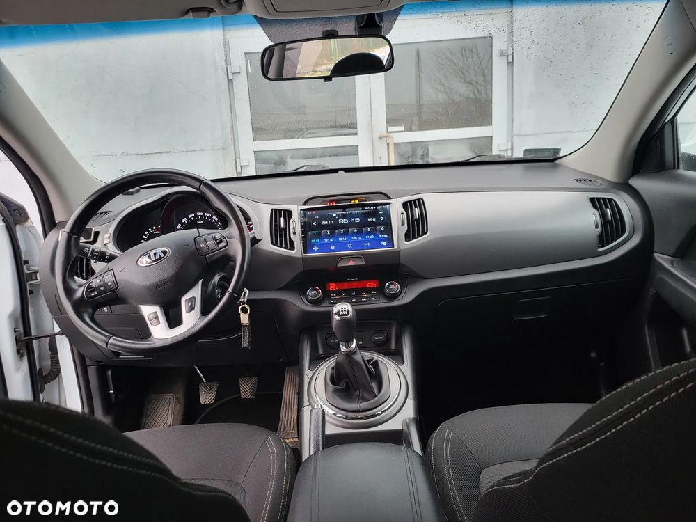 Kia Sportage 1.6 GDI L 2WD - 12