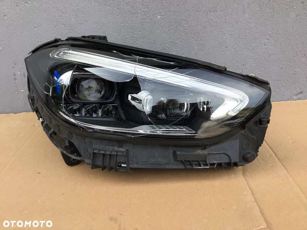 Lampa przednia prawa Mercedes C klasa 206 Digital Light - 1