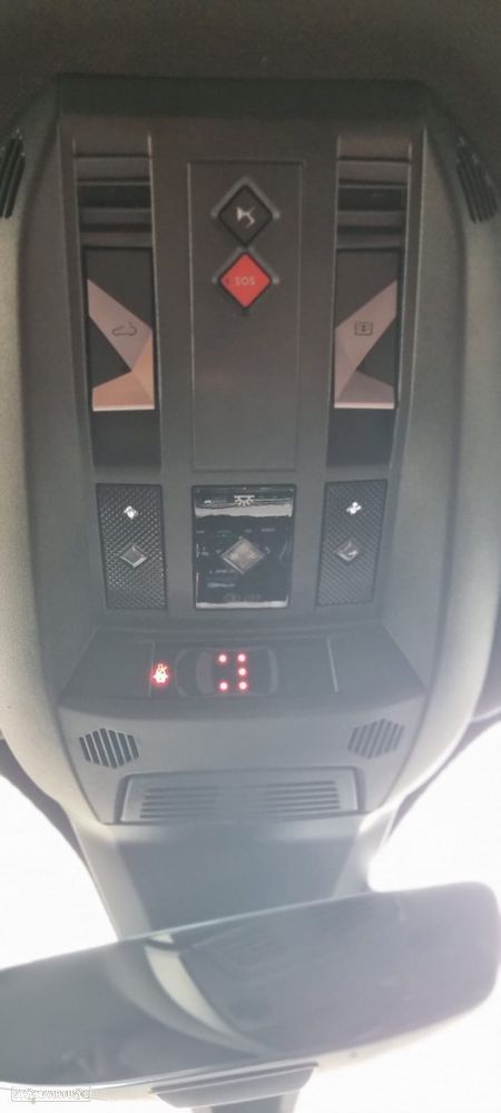 DS DS7 Crossback - 12