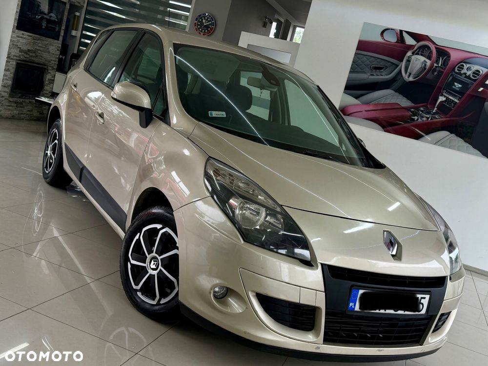 Renault Scenic - 19