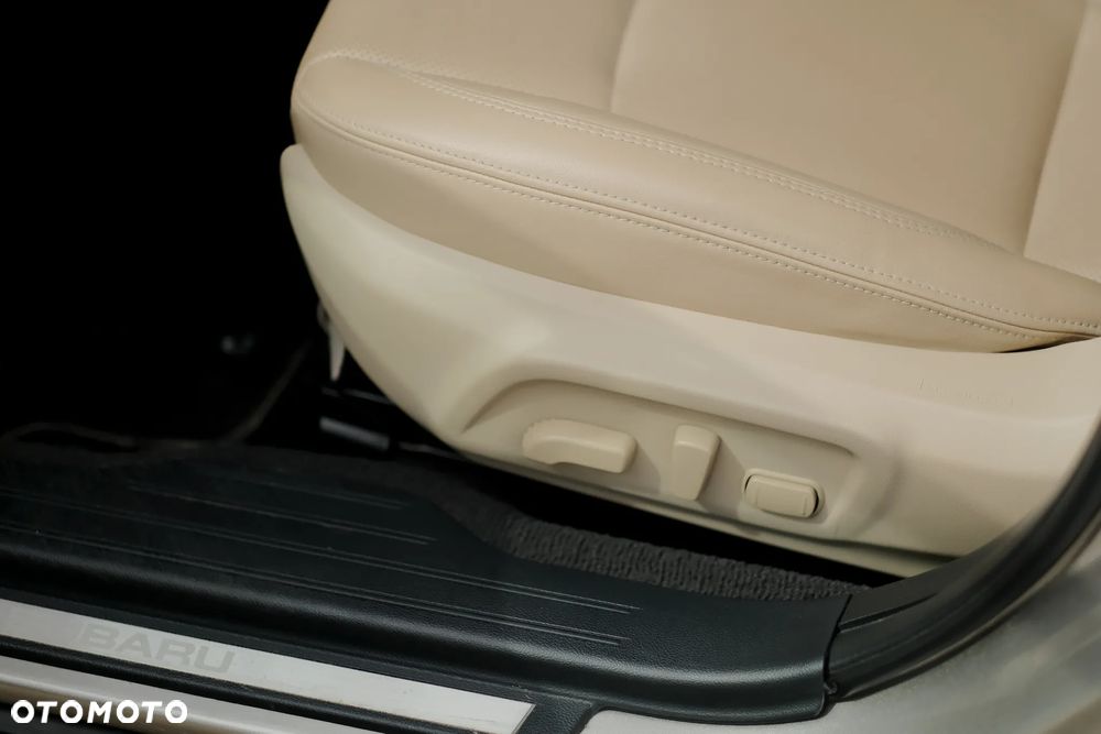 Subaru Outback - 25