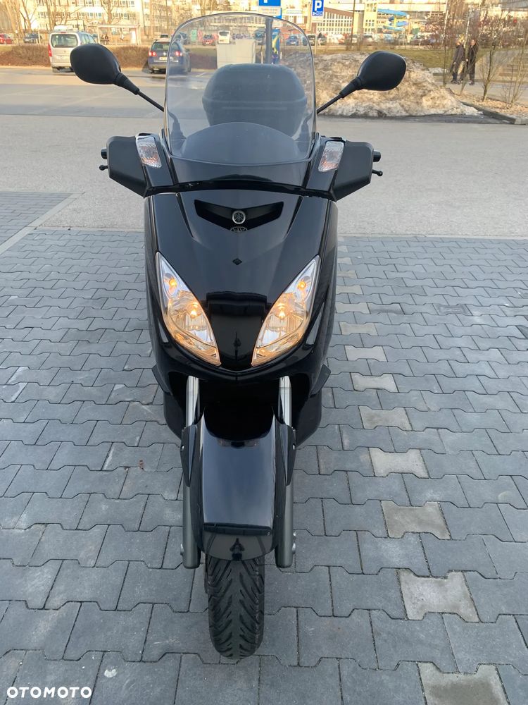 Yamaha X-max - 3