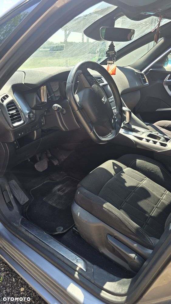 DS Automobiles DS 5 - 8