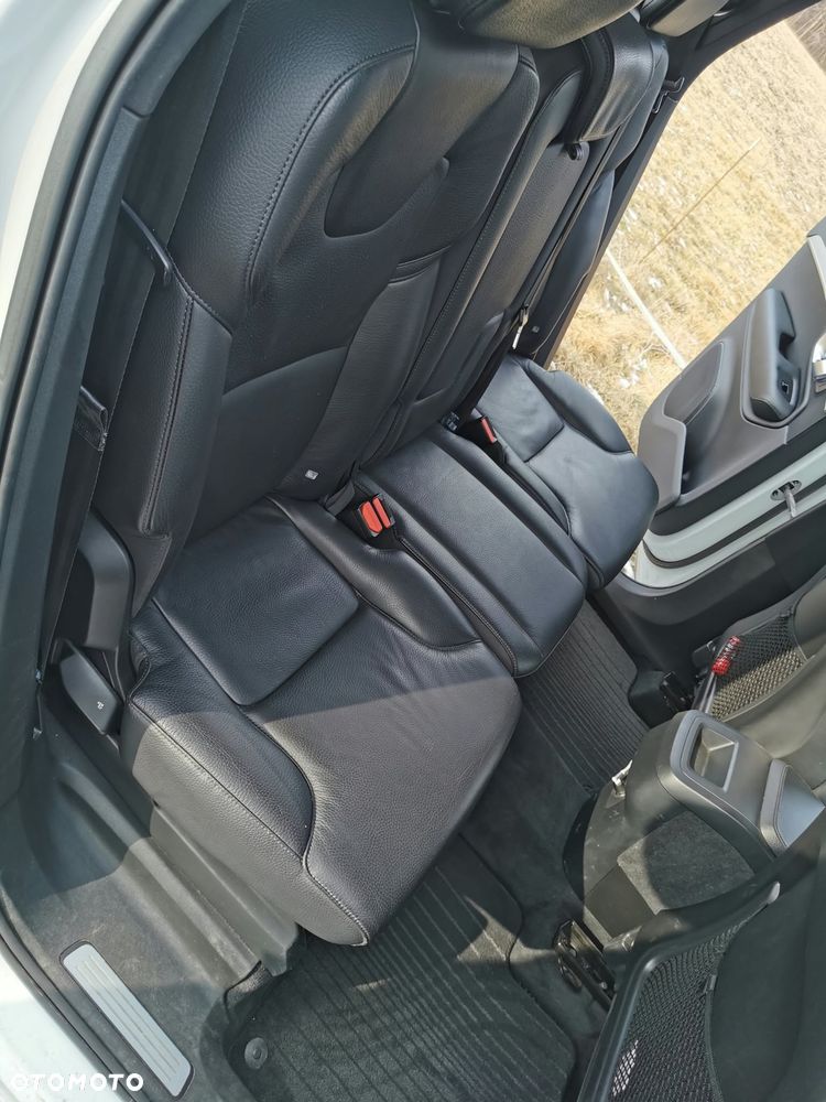 Volvo XC 90 - 20