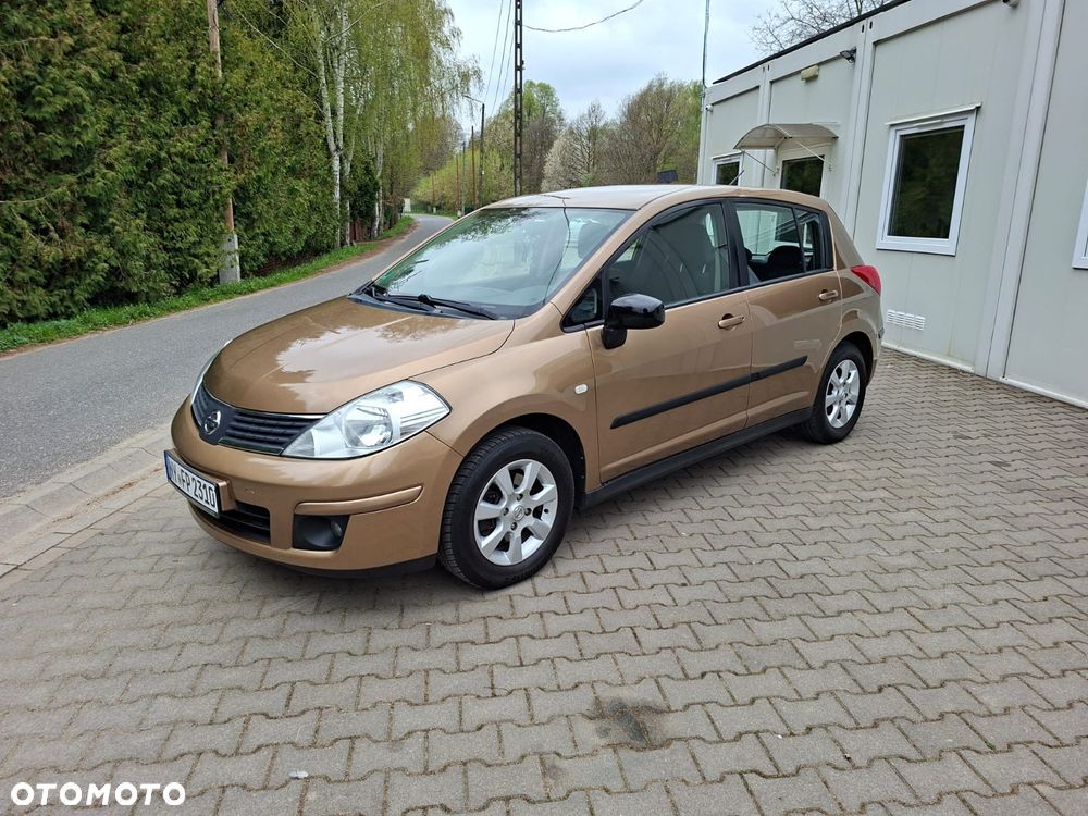 Nissan Tiida 1.6 Visia AC/CD - 1
