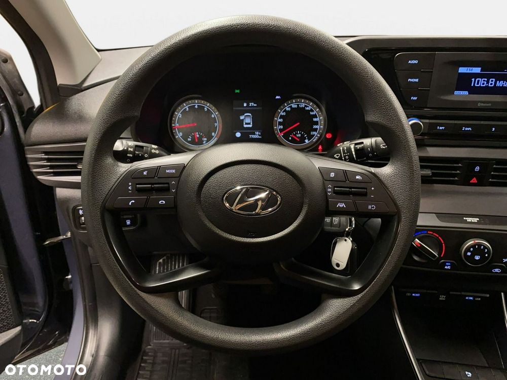 Hyundai i20 - 20