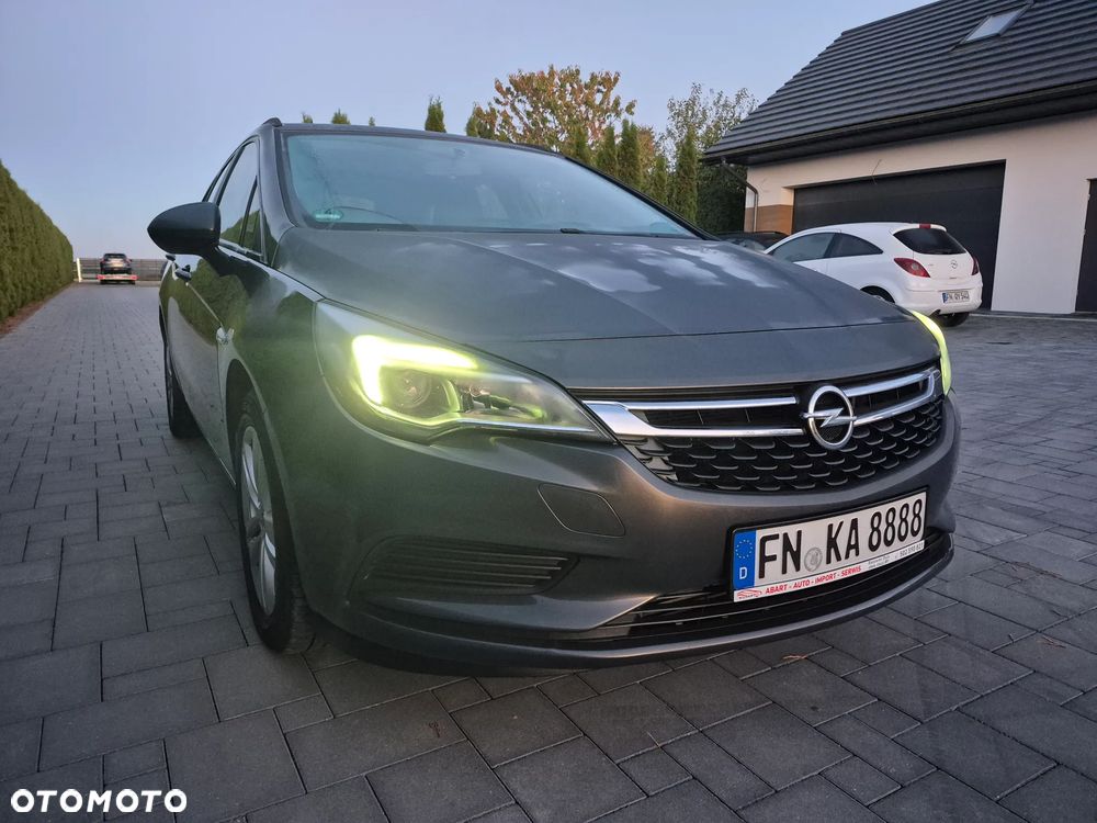 Opel Astra - 3