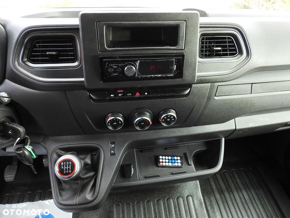 Renault MASTER PLANDEKA 10 PALET TEMPOMAT KLIMATYZACJA LEDY PNEUMATYKA  165KM - 34