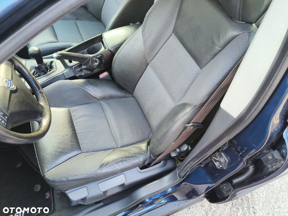 Volvo S60 2.4 Momentum - 7