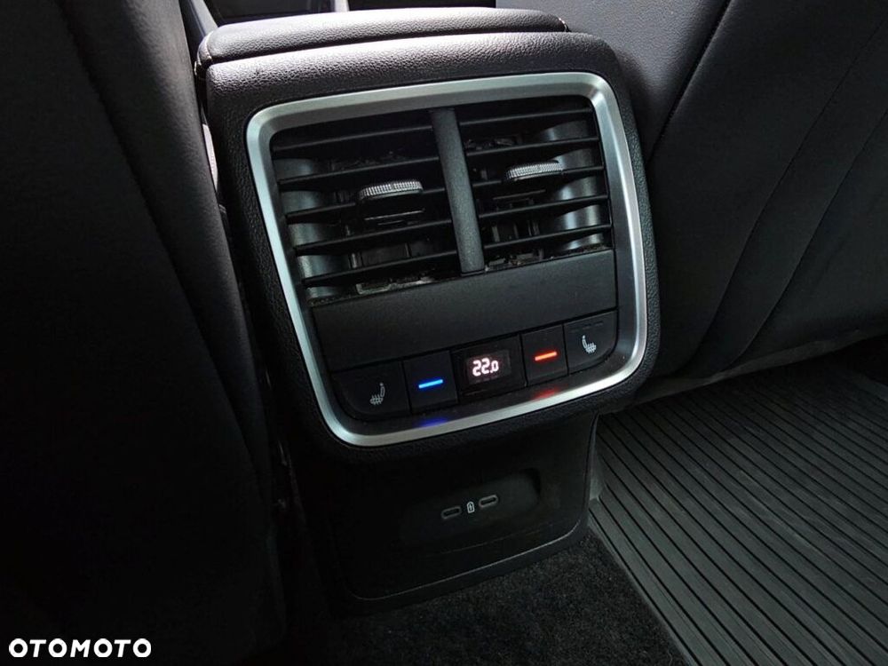 Skoda Octavia 2.0 TDI Selection DSG - 36