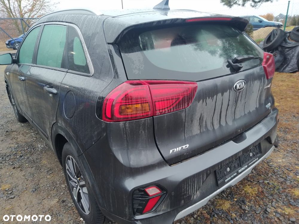 Kia Niro 1.6 GDI PHEV 2WD Vision - 8