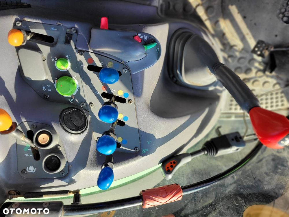 Deutz-Fahr Agrotron 128 - 11