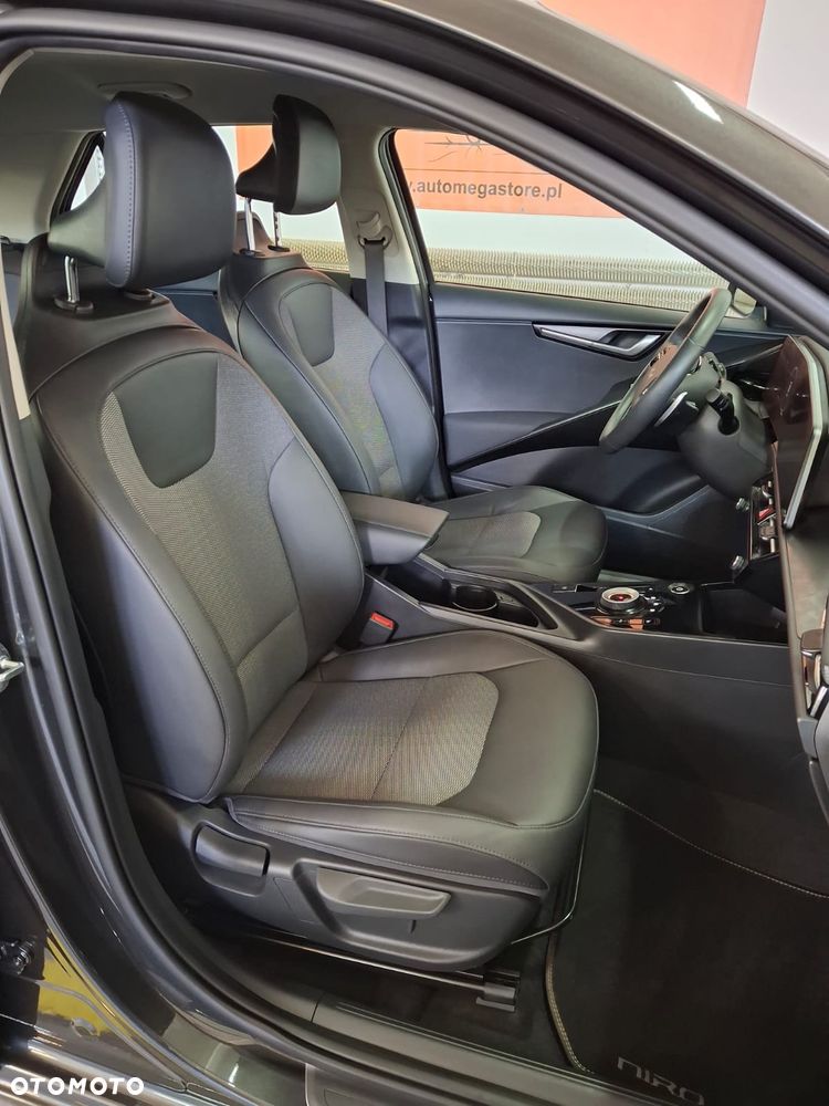 Kia Niro Vision - 8