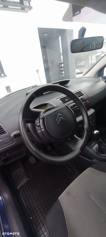 Citroën C4 1.6 16V SX - 13