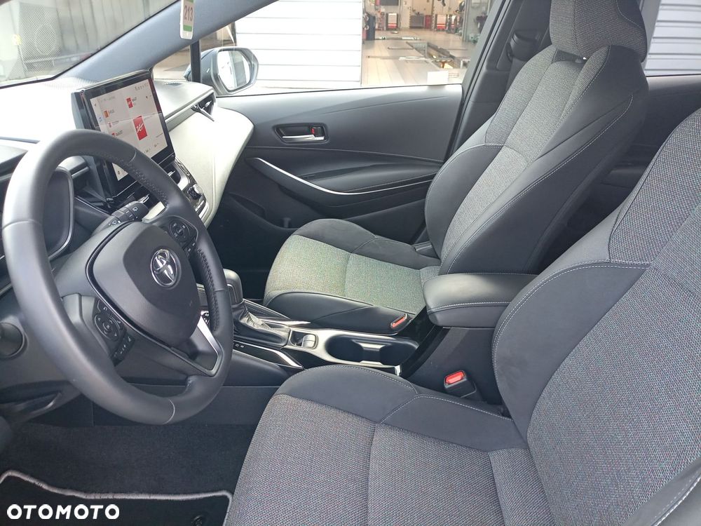 Toyota Corolla 1.8 Hybrid Style - 10