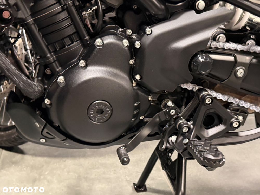 Royal Enfield Himalayan - 36