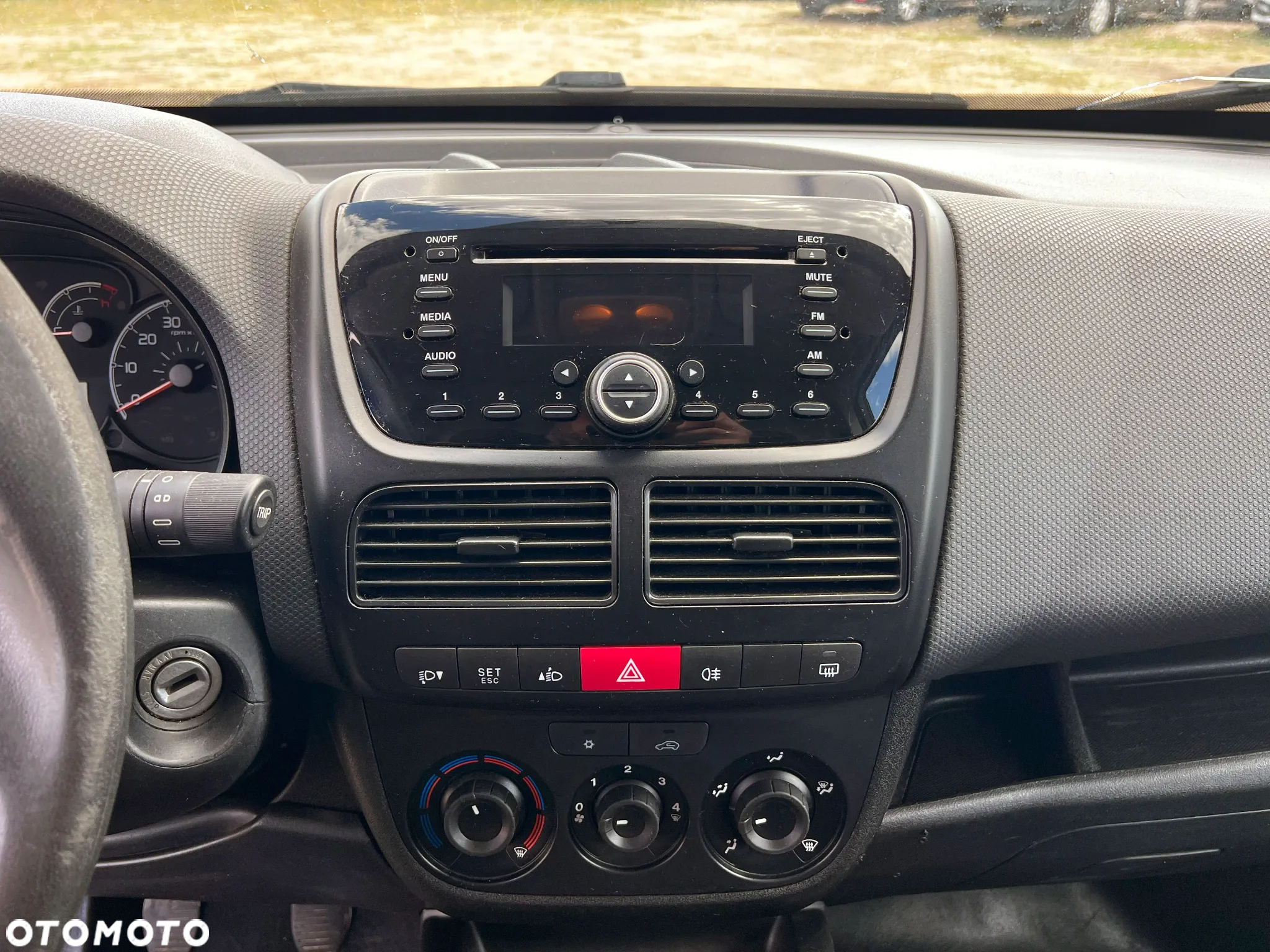 Fiat Doblo 1.4 T-Jet 16V Dynamic CNG - 25