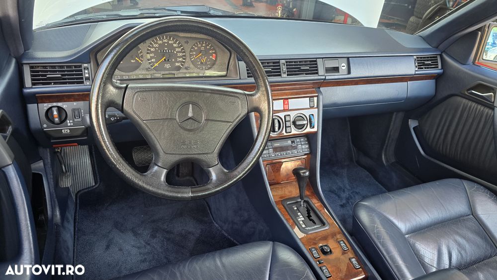 Mercedes-Benz W124 - 37
