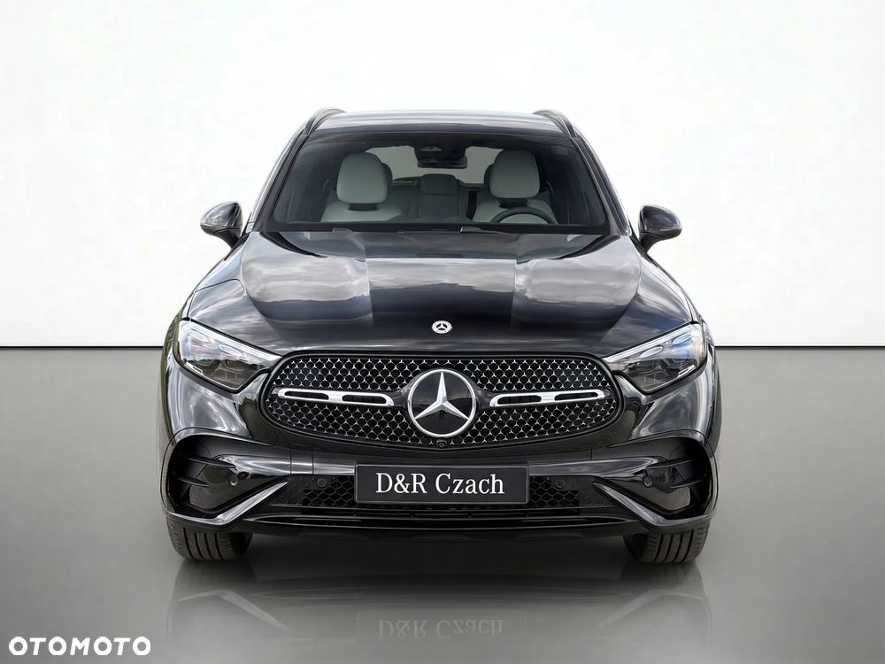 Mercedes-Benz GLC - 3