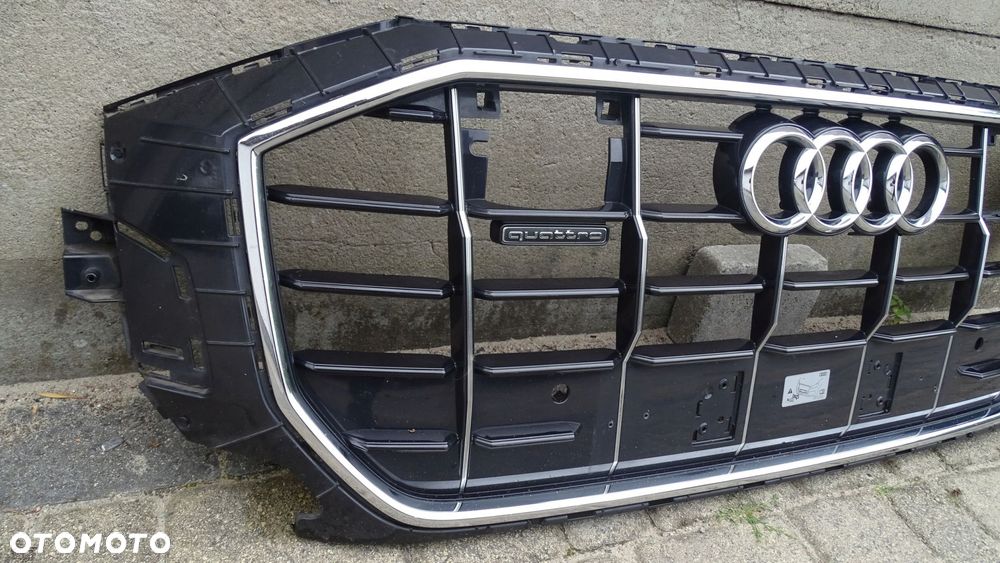 audi q8 4m8 s-line - atrapa oryginał - 2