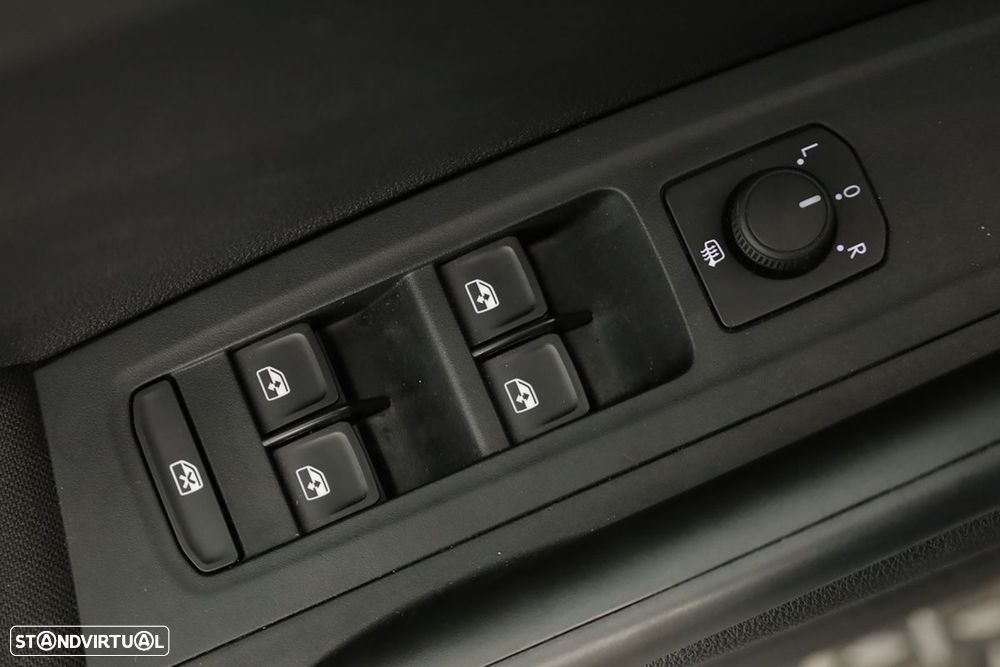 Skoda Fabia 1.0 TSI Selection DSG - 20