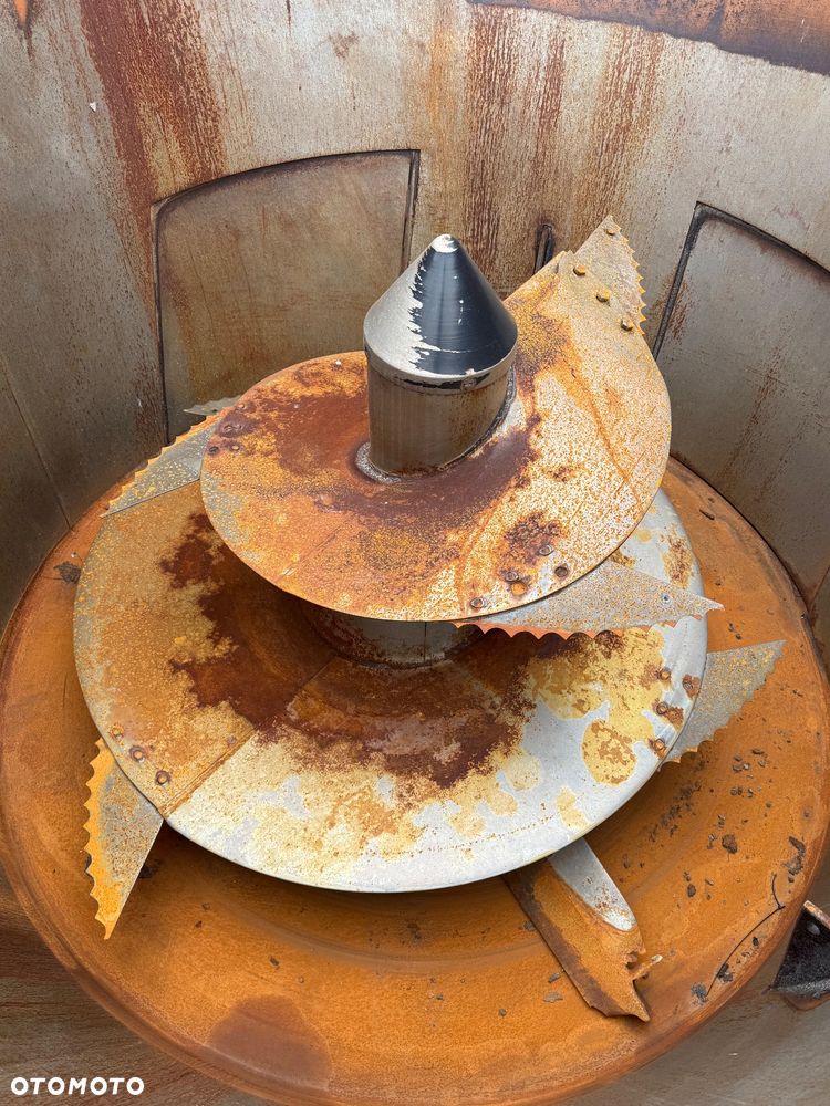 Strautmann Verti-Mix 900 - 11