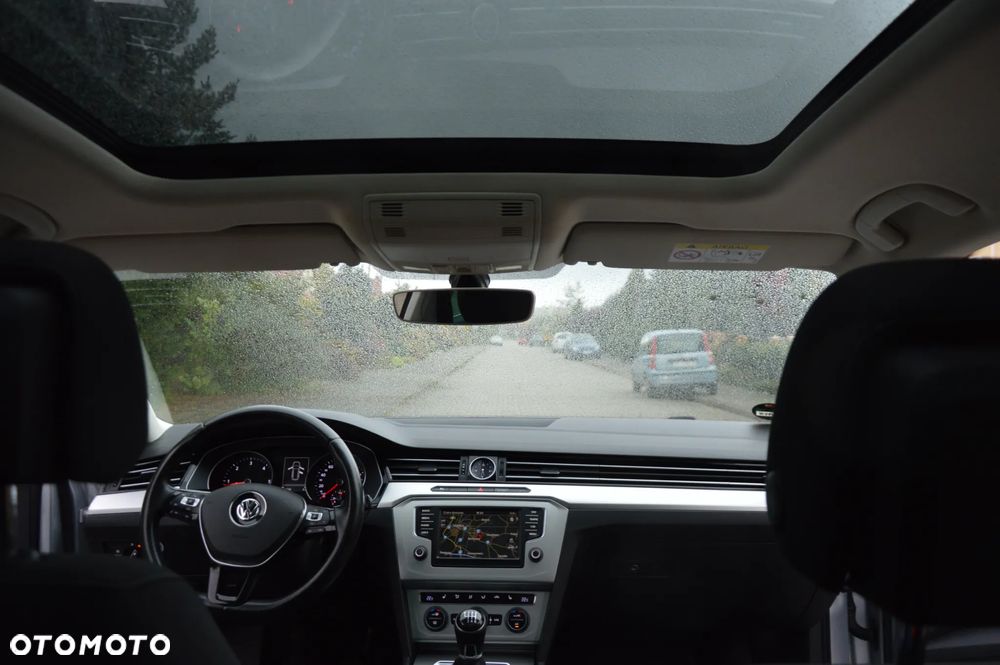 Volkswagen Passat 2.0 TDI BMT Comfortline - 18