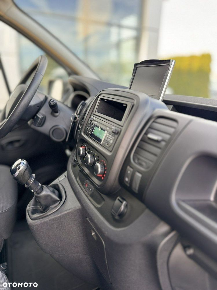 Renault Trafic - 20