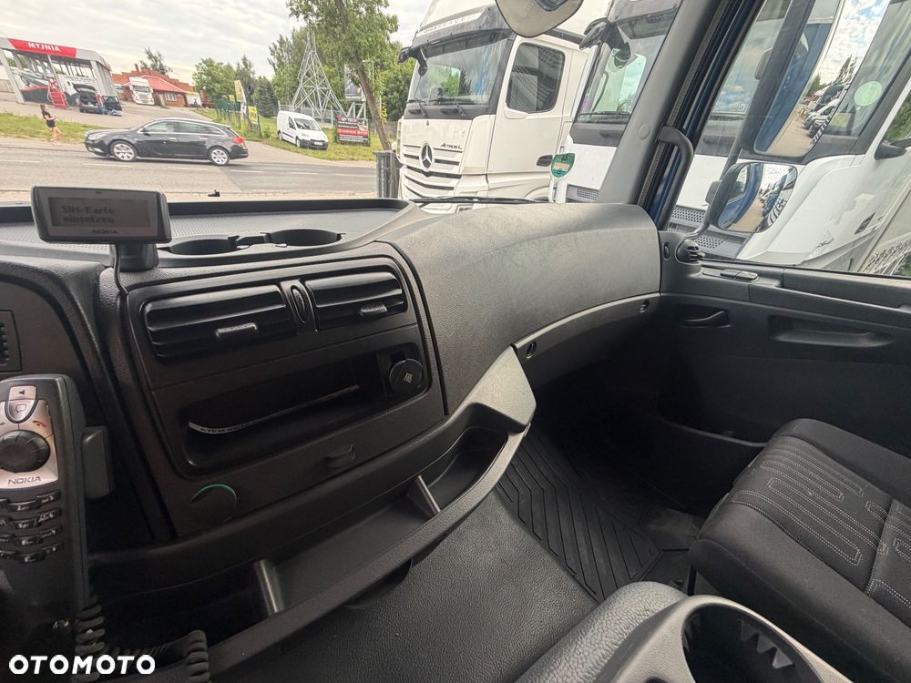 Mercedes-Benz ATEGO 1218 - 18
