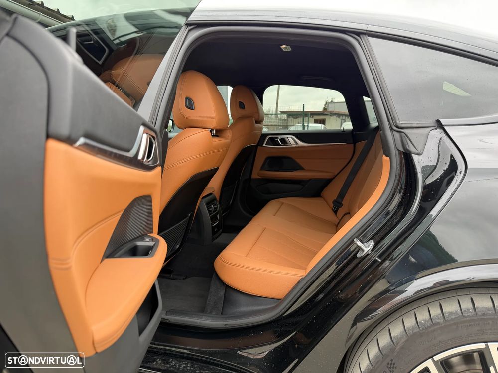 BMW i4 eDrive40 Pack Desportivo M - 30