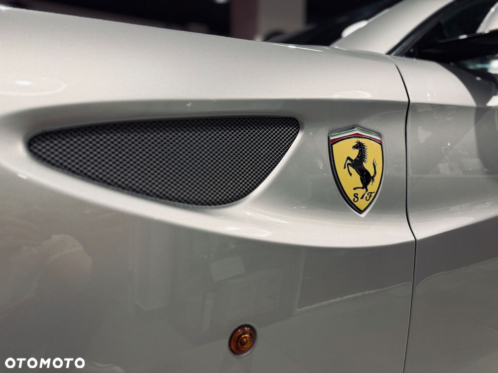Ferrari FF Standard - 4