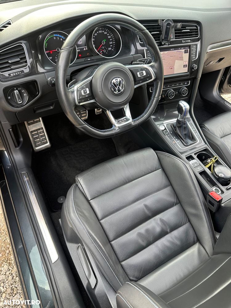 Volkswagen Golf 1.4 GTE Plug-In-Hybrid DSG - 22