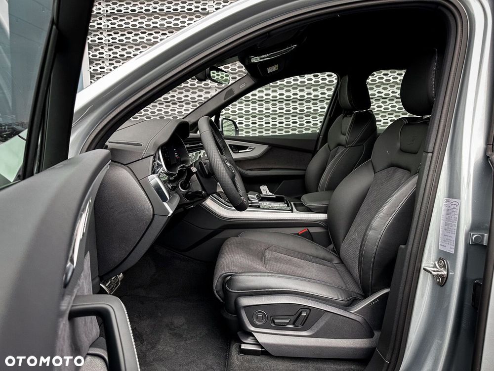 Audi Q7 - 21