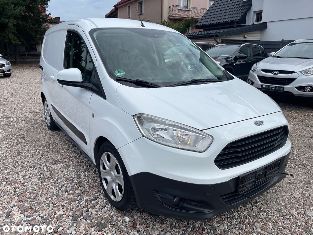 Ford Transit courier - 1