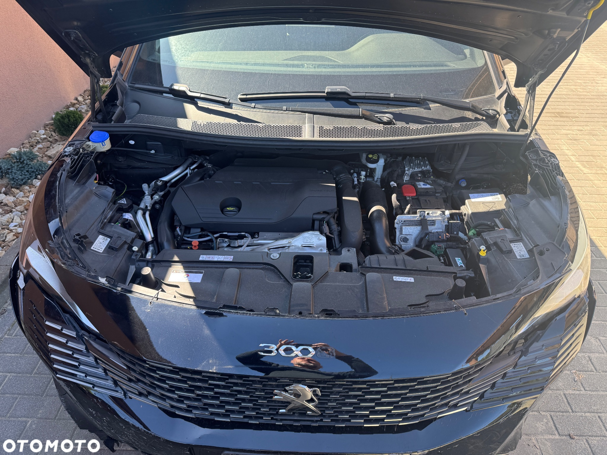 Peugeot 3008 1.6 PureTech Hybrid PHEV Allure S&S EAT8 - 16
