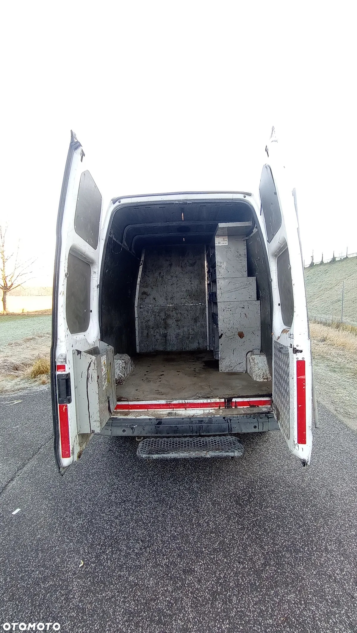 Ford Transit - 16