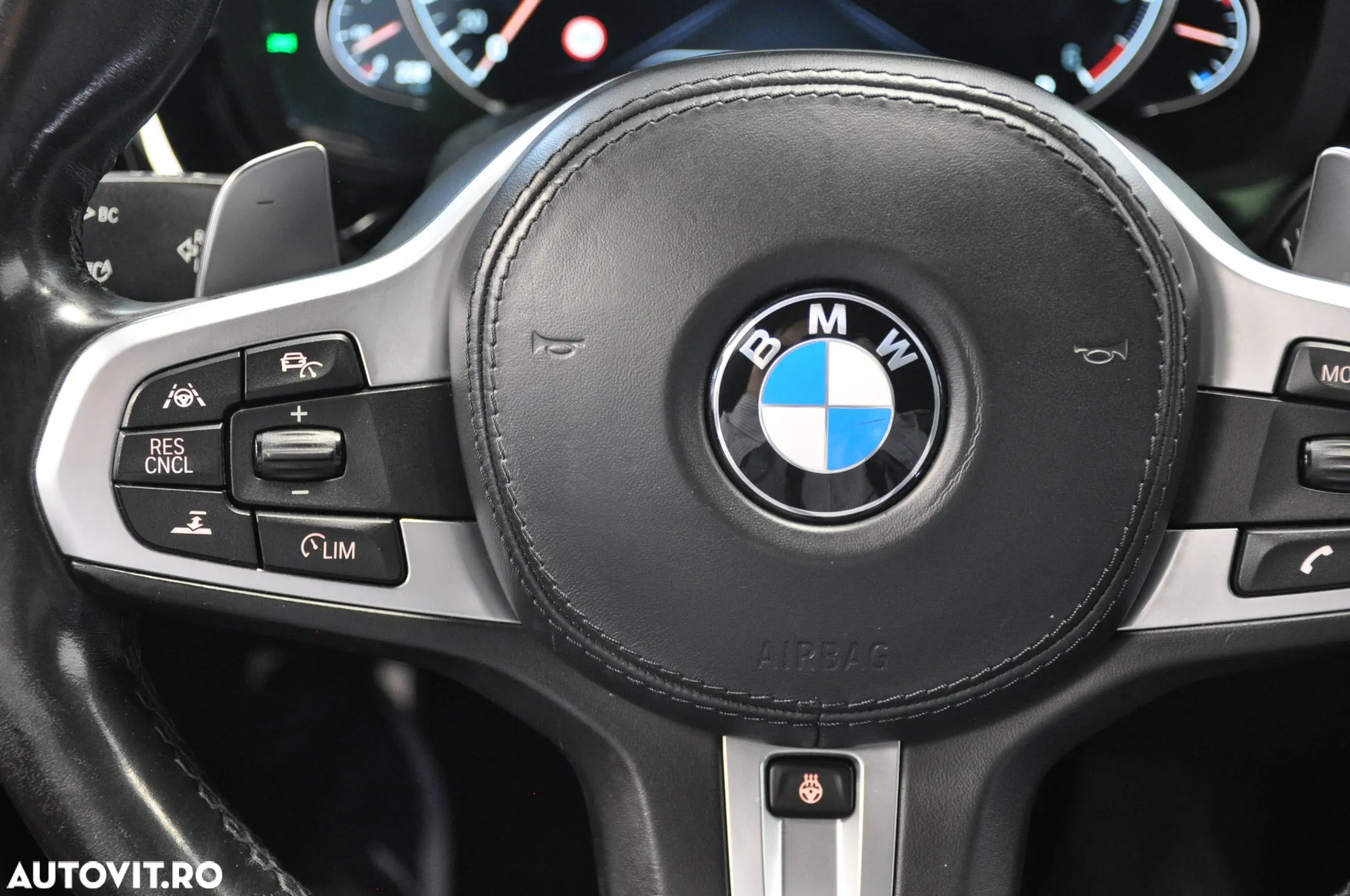 BMW Seria 5 540d xDrive AT - 13