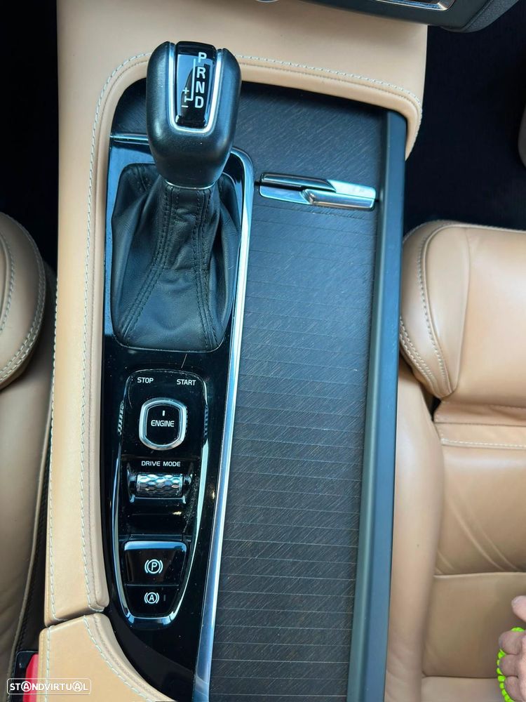 Volvo V90 D4 AWD Geartronic Momentum - 9